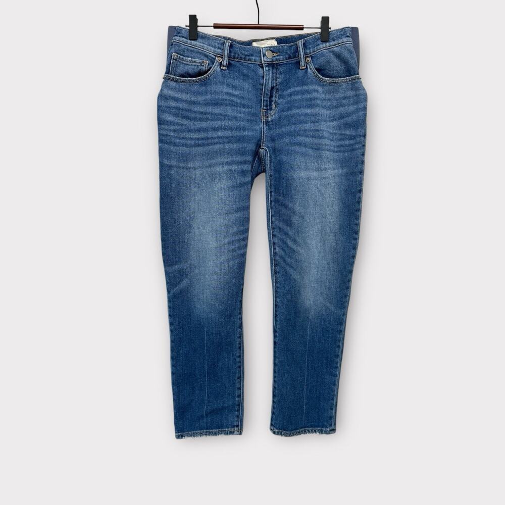 Hatch Women’s Cropped Ankle Jeans in Medium Blue Wash